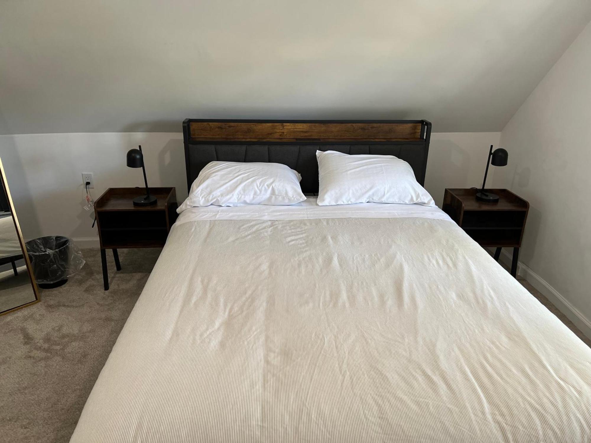 Modern & Cozy In Queens Near Train Station And Buses * New York